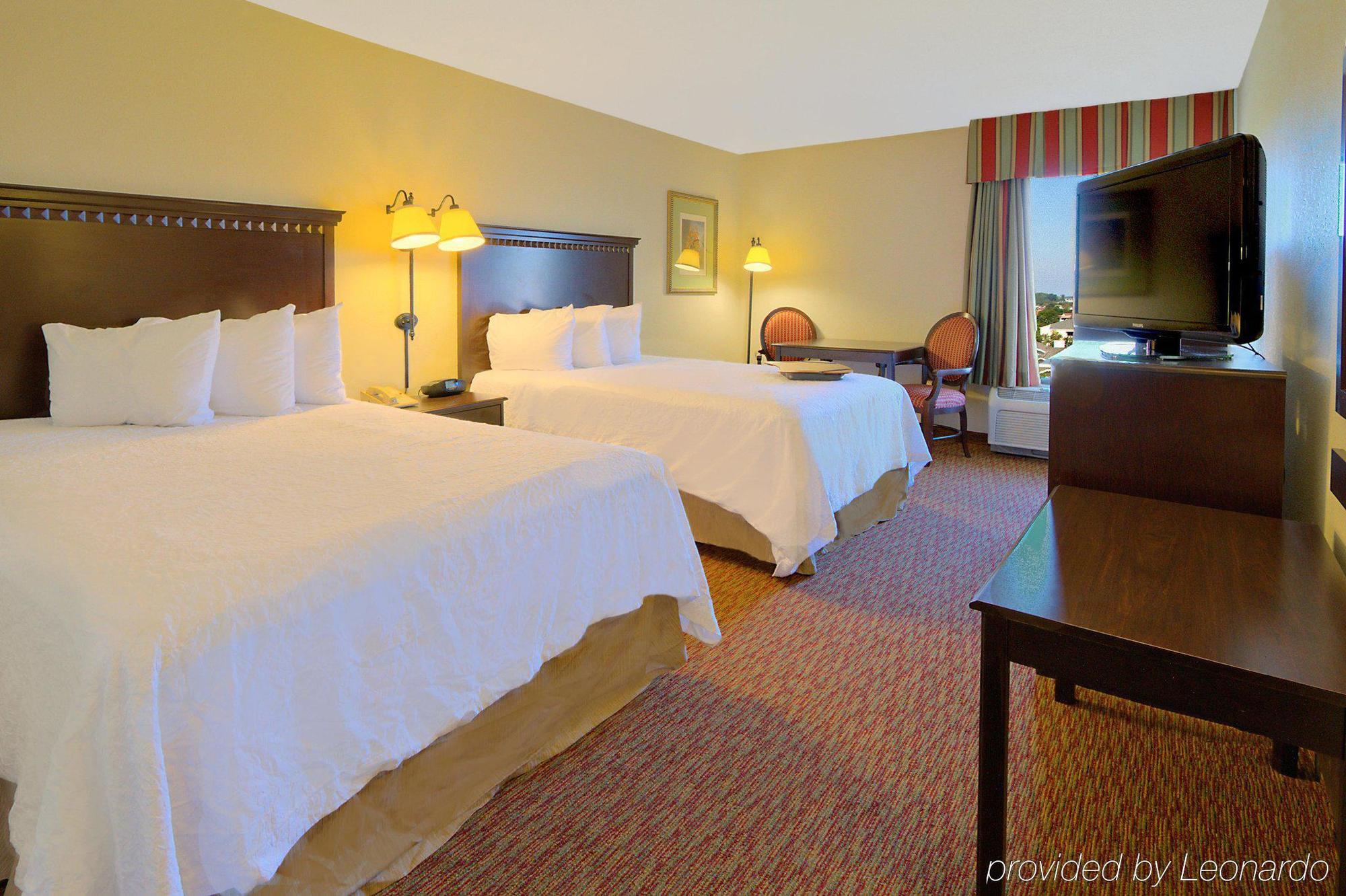 Hampton Inn Charlotte University Place Quarto foto