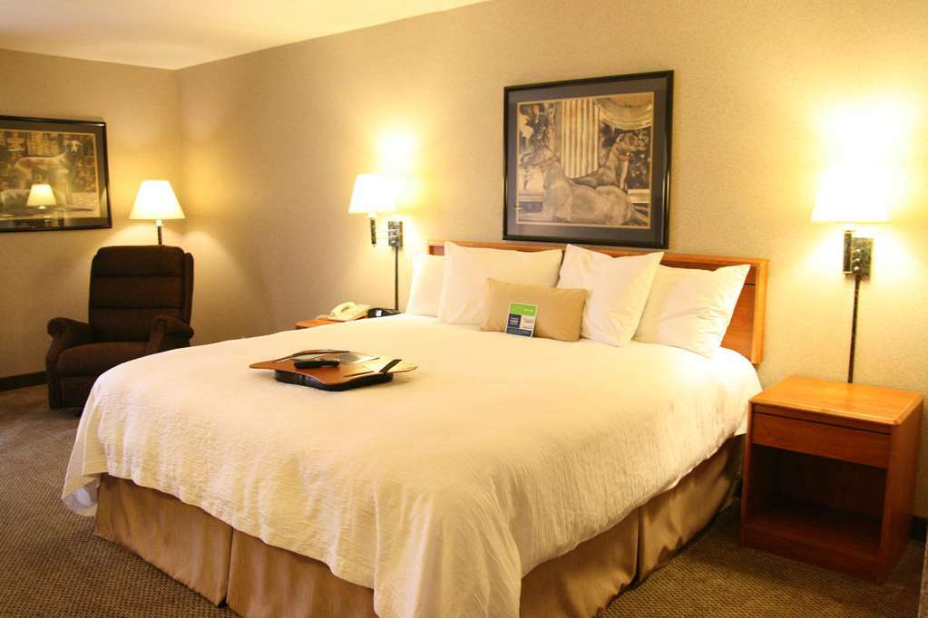 Hampton Inn Charlotte University Place Quarto foto