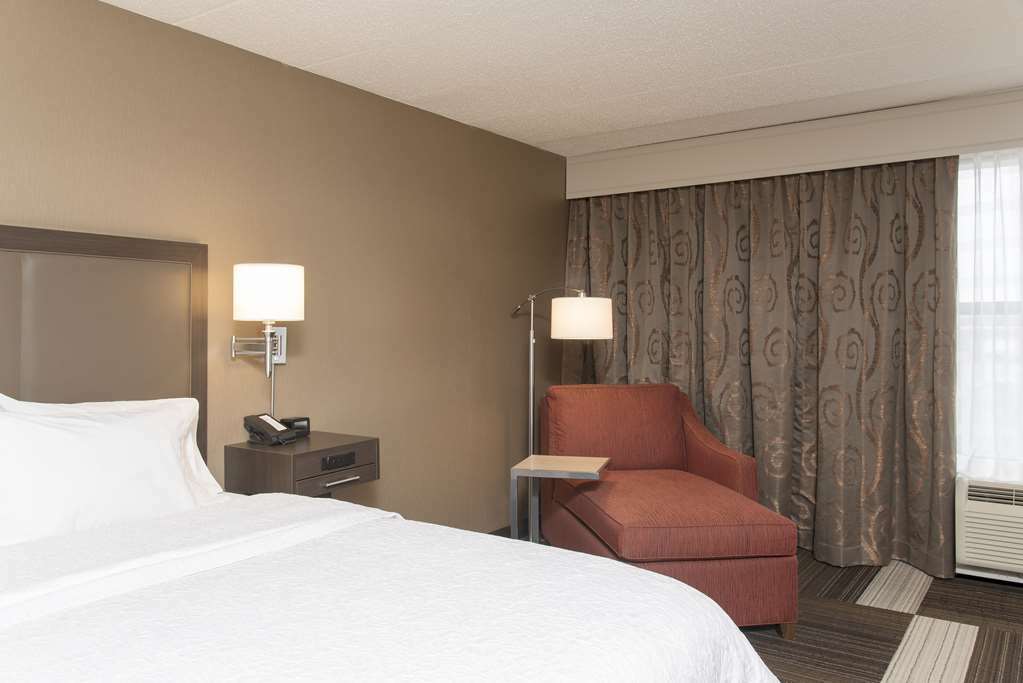 Hampton Inn Charlotte University Place Quarto foto